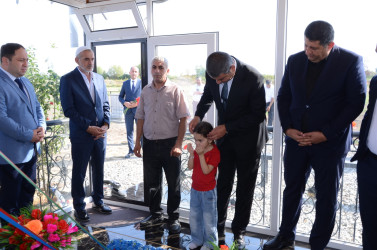 İcra başçısı şəhid Eltun Yunusovun anım tədbirində iştirak edib.