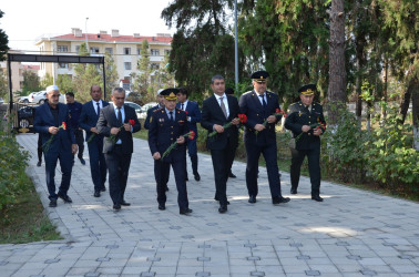 İcra başçısı şəhid Ziyadxan Əliyevin anım tədbirində iştirak edib.