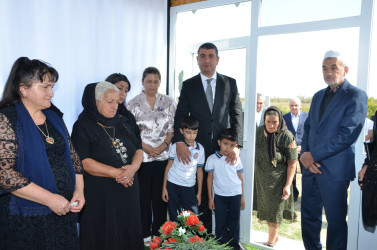 İcra başçısı şəhid Toğrul Əliyevin anım tədbirində iştirak edib.