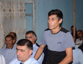 İsmayıllı kənd sakinləri ilə növbəti səyyar qəbul keçirilib.