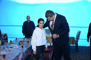 Qarabucaq qəsəbə sakinləri ilə növbəti səyyar qəbul keçirilib