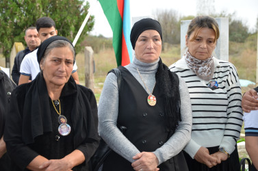 İcra başçısı şəhid Məlik Zülfüqarovun anım tədbirində iştirak edib.