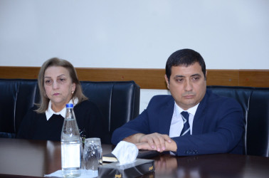 Kürdəmirdə “Konstitusiya və Suverenlik ili” çərçivəsində 8 Noyabr – Zəfər Gününə həsr olunan dəyirmi masa keçirilib.