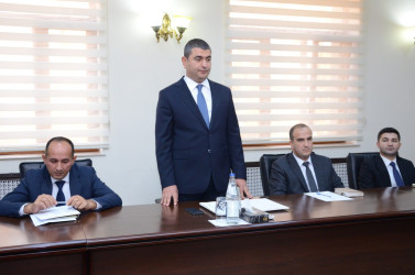 Kürdəmir Rayon İcra Hakimiyyətinin başçısı Elşən Həsənli rayonun fəal gəncləri ilə görüş keçirib.