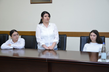 İyunun 20-də Kürdəmir Rayon İcra Hakimiyyətinin könüllülərinin növbəti qrupu ilə görüş keçirilib.