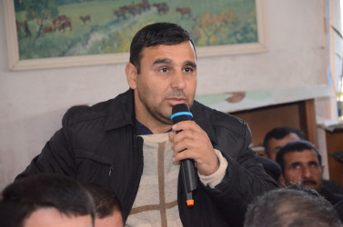 Pirili kəndində sakinlər ilə növbəti səyyar qəbul keçirilib