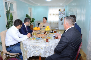 Mollakənd kəndində sakinlər ilə səyyar qəbul keçirilib