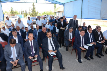 Xəlsə kənd sakinləri ilə səyyar qəbul keçirilib