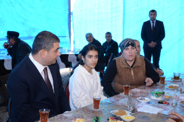 Qarabucaq qəsəbə sakinləri ilə növbəti səyyar qəbul keçirilib
