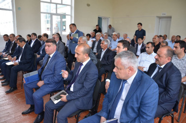 Muradxan kənd sakinləri ilə səyyar qəbul keçirilib.