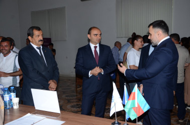 Kürdəmirdə növbəti əmək yarmarkası keçirilib.