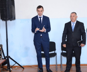 Mollakənd kəndində sakinlər ilə səyyar qəbul keçirilib
