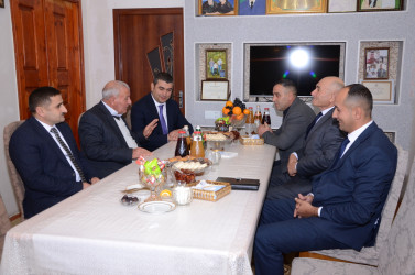 Qarasu kəndində sakinlər ilə səyyar qəbul keçirilib