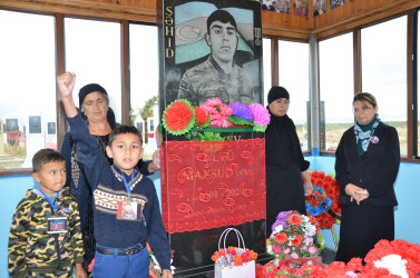 İcra başçısı şəhid Ülvi Azayevin anım tədbirində iştirak edib.