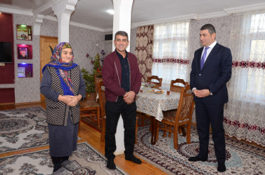 Qarasu kəndində sakinlər ilə səyyar qəbul keçirilib