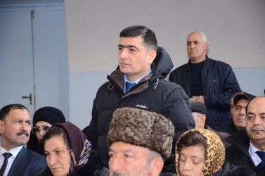 Mollakənd kəndində sakinlər ilə səyyar qəbul keçirilib