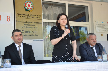 M.Ə.Rəsulzadə adına şəhər 2 nömrəli məktəbdə Son zəng tədbiri keçirilib.