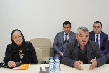 Kürdəmirdə Əmək və əhalinin sosial müdafiəsi naziri Anar Əliyev vətəndaşların qəbulunu keçirib.