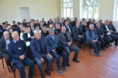 Aprelin 16-da Muradxan kənd sakinləri ilə səyyar qəbul keçirilib.