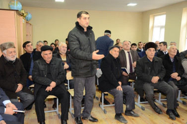 Çöhranlı kəndində sakinlər ilə səyyar qəbul keçirilib