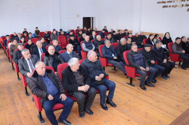 Atakişili kəndində sakinlər ilə səyyar qəbul keçirilib
