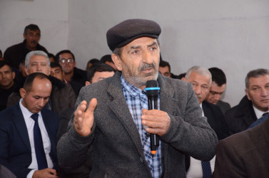 Pirili kəndində sakinlər ilə növbəti səyyar qəbul keçirilib