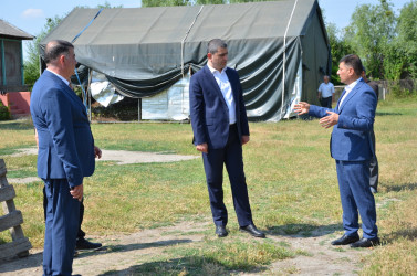 Rayon İcra Hakimiyyətinin başçısı barama saxlanılan yerlərə baxış keçirib