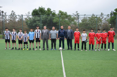 Ümummilli lider Heydər Əliyevin anadan olmasının 102 illiyinə həsr edilmiş ümumtəhsil məktəblərin komandaları arasında minifutbol idman növü üzrə rayon turniri start götürüb.