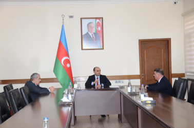 Kürdəmir Rayon İcra Hakimiyyətinin əməkdaşına “Dövlət qulluğunda fərqlənməyə görə”medalı təqdim olundu