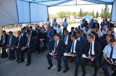 Xəlsə kənd sakinləri ilə səyyar qəbul keçirilib
