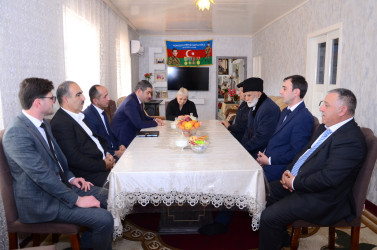 Mollakənd kəndində sakinlər ilə səyyar qəbul keçirilib