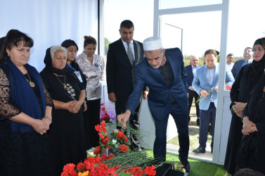 İcra başçısı şəhid Toğrul Əliyevin anım tədbirində iştirak edib.