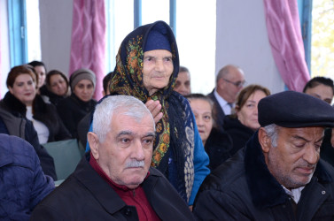 Qarabucaq qəsəbə sakinləri ilə növbəti səyyar qəbul keçirilib
