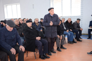 Xırdapay kəndində sakinlər ilə səyyar qəbul keçirilib