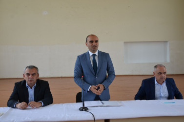 Muradxan kənd sakinləri ilə səyyar qəbul keçirilib.