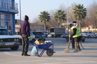 Kürdəmirdə növbəti ümumrayon iməcliyi keçirilib