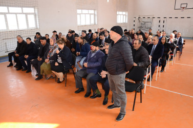 Qarasaqqal kəndində sakinlər ilə səyyar qəbul keçirilib