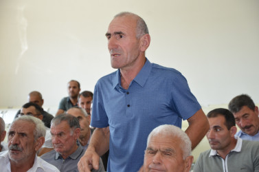 İyunun 11-də Qarasu kənd sakinləri ilə səyyar qəbul keçirilib.