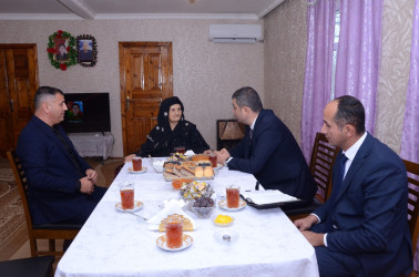 Garıs Əyribənd kənd sakinləri ilə növbəti səyyar qəbul keçirilib