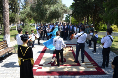 Kürdəmirdə “Konstitusiya və Suverenlik ili” çərçivəsində “Folklor festivalı” keçirilib