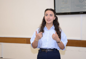 Rayon İcra Hakimiyyətinin könüllülərinə “Layihələrin hazırlanması və idarə edilməsi” mövzusunda təlim keçirilib.