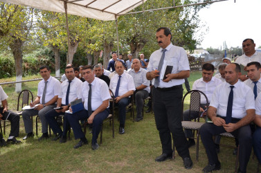 Qoçulu kənd sakinləri ilə səyyar qəbul keçirilib