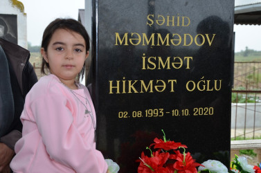 İcra başçısı şəhid İsmət Məmmədovun anım tədbirində iştirak edib.
