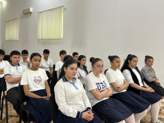 Kürdəmir rayonunda 15 May - Beynəlxalq Ailə Günü münasibətilə “Ailə dəyərləri və gənclik” mövzusunda gənclərlə görüş keçirilib