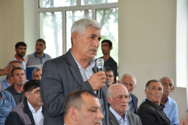 Muradxan kənd sakinləri ilə səyyar qəbul keçirilib.