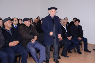 Cəyli kəndində sakinlər ilə səyyar qəbul keçirilib