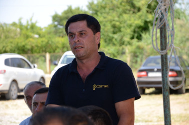 Axtaçı kənd sakinləri ilə növbəti səyyar qəbul keçirilib