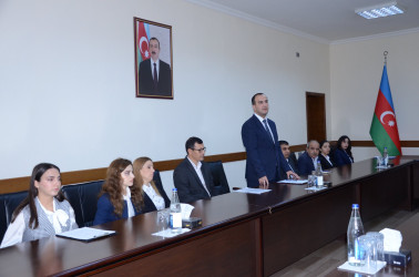 18 Oktyabr - Kürdəmirdə Müstəqilliyin Bərpası Gününə həsr olunmuş dəyirmi masa keçirilib.