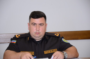 Kürdəmir Rayon İcra Hakimiyyətində yanğın təhlükəsizliyi ilə bağlı tədbir keçirilib.