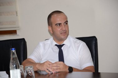 Avqustun 14-də Kürdəmir Rayon İcra Hakimiyyətinin könüllülərinə “Layihələrin hazırlanması və idarə edilməsi” mövzusunda təlim keçirilib.